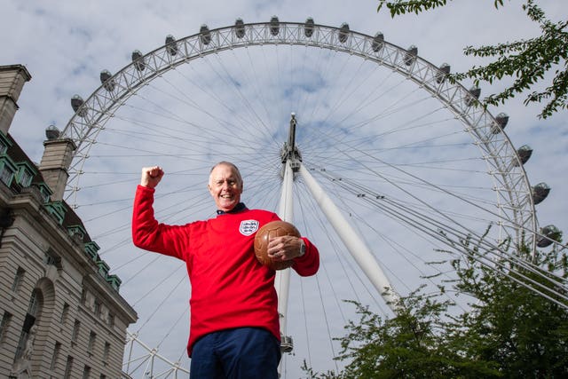 Geoff Hurst likens Gareth Southgate’s leadership to World Cup-winner Alf Ramsey PLZ Soccer Geoff Hurst likens Gareth Southgate’s leadership to World Cup-winner Alf Ramsey PLZ Soccer