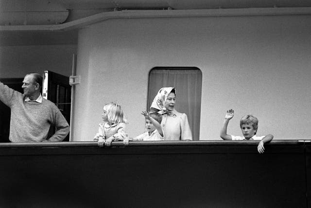 Royalty - Royal Family Board Britannia