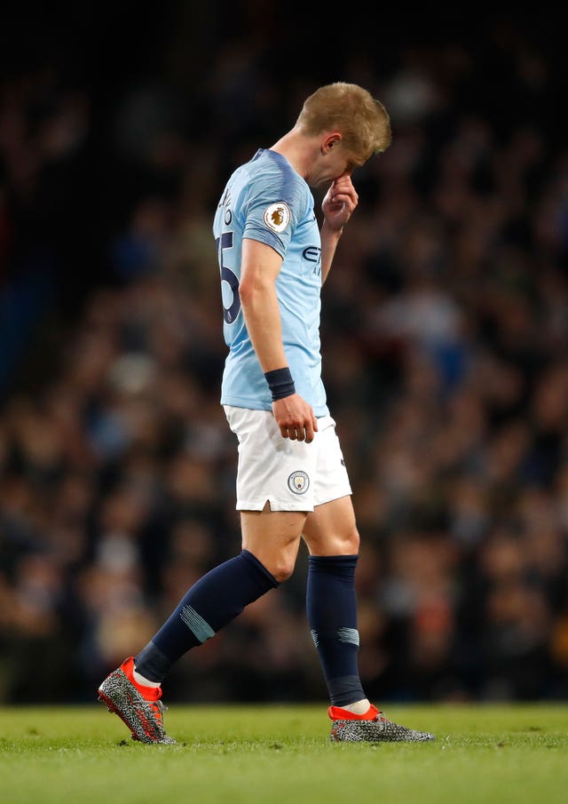 Oleksandr Zinchenko picked up an injury in the 2-0 win against Cardiff