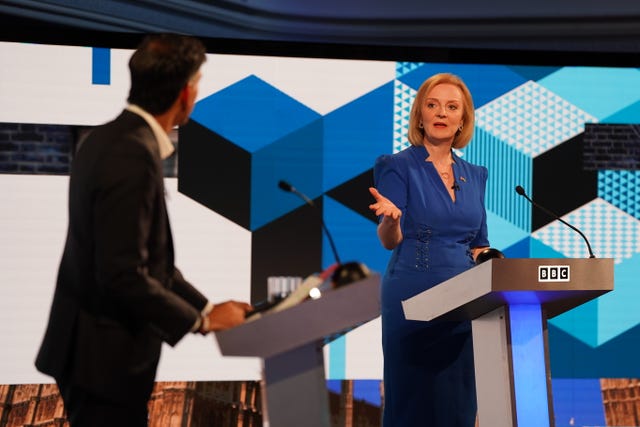 Sunak and Truss during a hustings