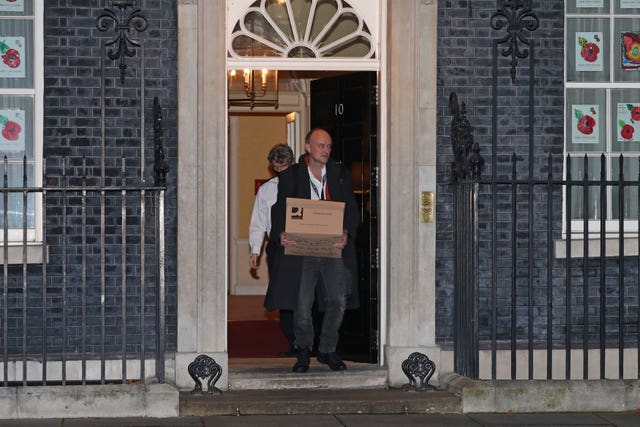 Dominic Cummings leaving 10 Downing Street