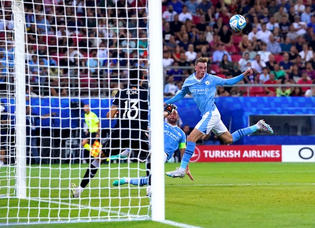 Manchester City win Super Cup after beating Sevilla on penalties