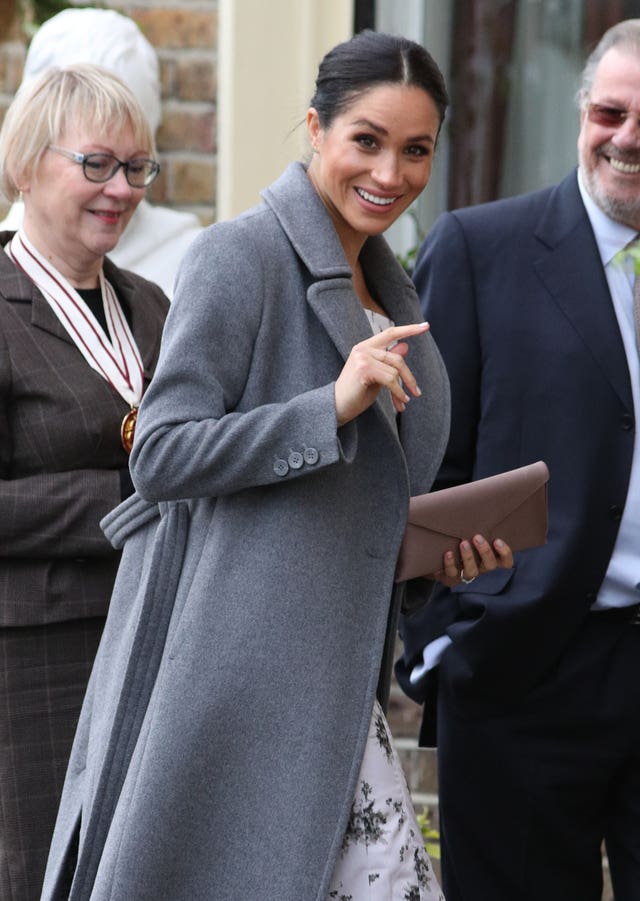 Meghan visits Royal Variety Charity care home
