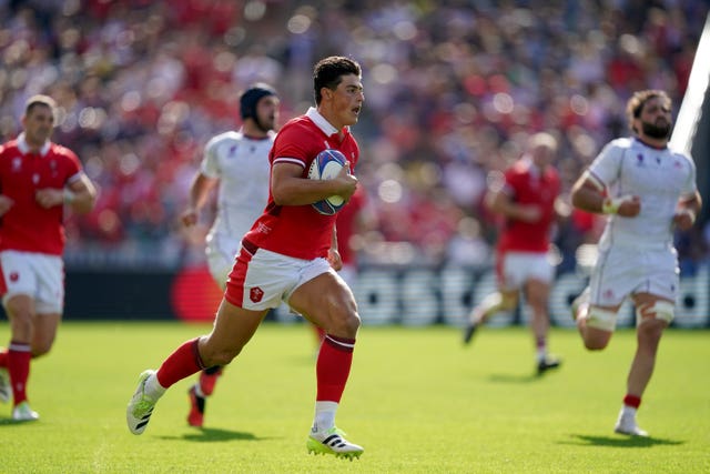 Louis Rees-Zammit took his tally for the tournament to five tries
