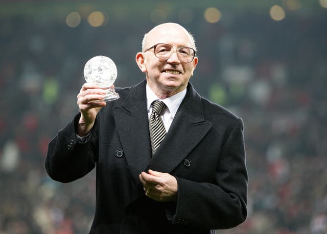 1966 World Cup winner Stiles received a contribution to football award in 2008