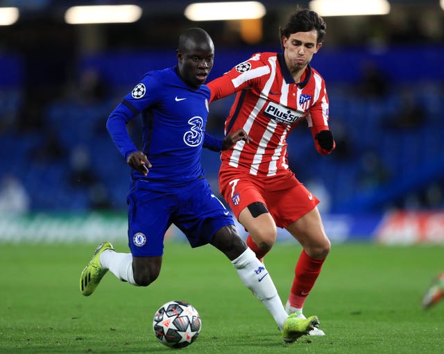 N’Golo Kante shields the ball