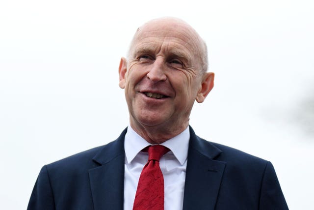 John Healey visit to south Pembrokeshire