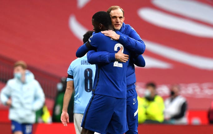 Thomas Tuchel hugs Antonio Rudiger