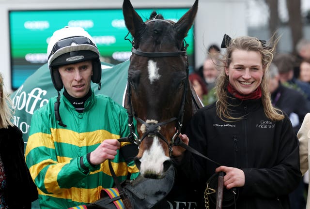 Majborough and jockey Mark Walsh