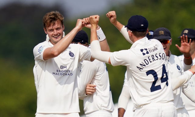 Middlesex v Hampshire – Bob Willis Trophy – Day Two – Radlett Cricket Club