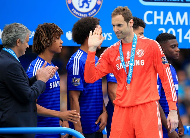 Gary Cahill hopes his departure from Chelsea can be amicable, just like Petr Cech's was in June 2015