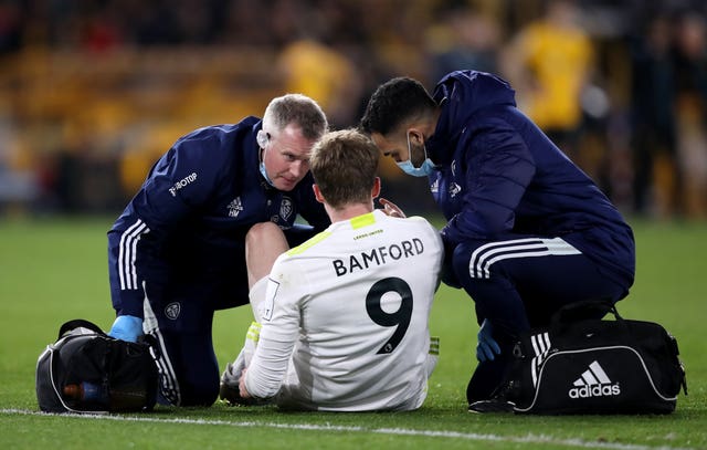 Luke Ayling hits last-minute winner as Leeds battle back to win at Wolves