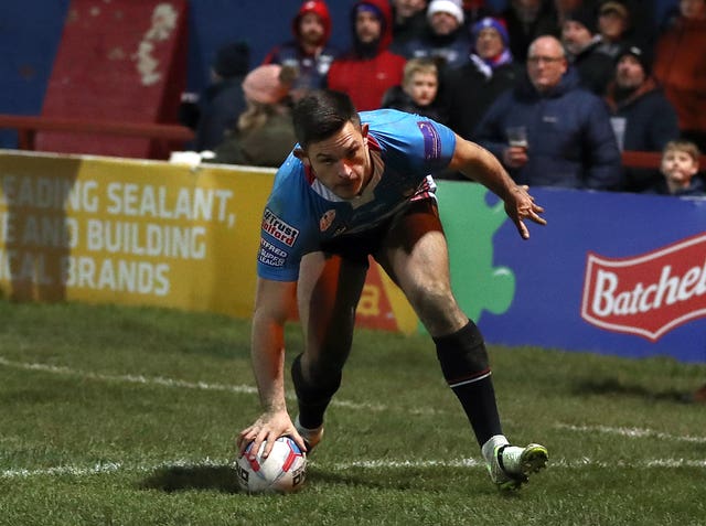 Evalds has scored 101 tries in 146 appearances for Salford