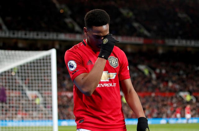 Manchester United were held to a home draw by lowly Aston Villa