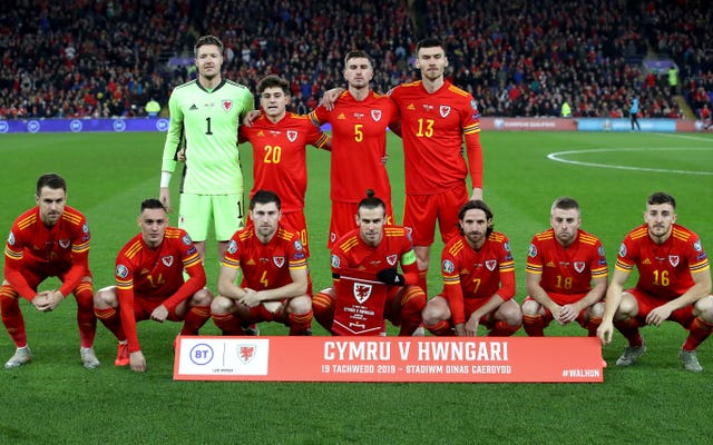 Wales line up before kick-off 