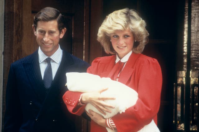 The Prince and Princess of Wales leaving hospital with baby Prince Harry