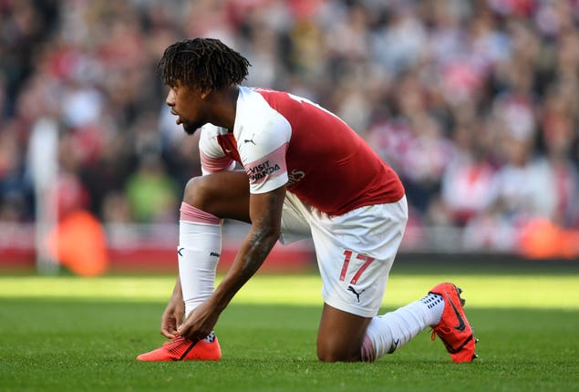Alex Iwobi could join Everton