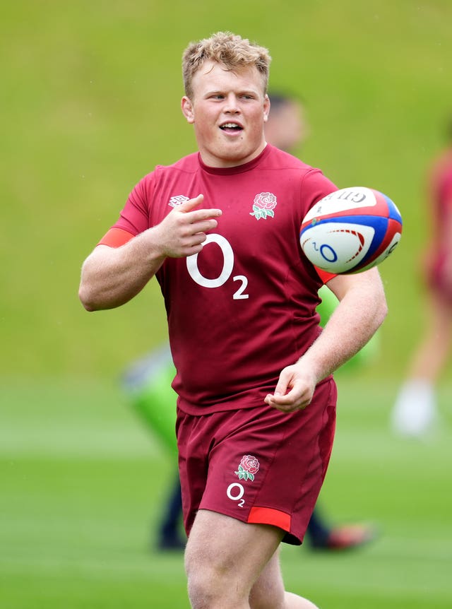 Fin Baxter make his full debut against New Zealand in Auckland