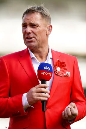 Shane Warne wearing red for the Ruth Strauss Foundation