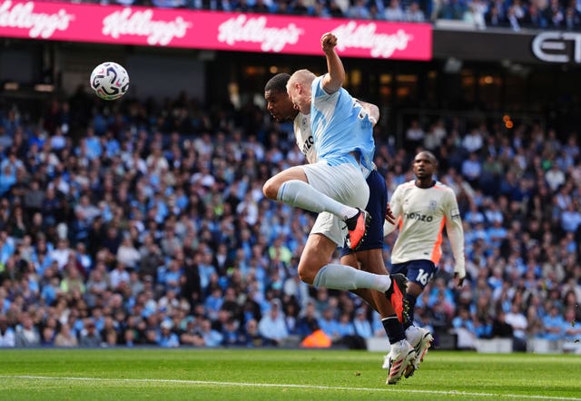 Manchester City’s Erling Haaland heads home the only goal