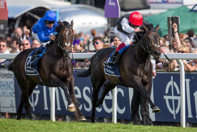 Jack Hobbs (left) chases home Golden Horn in the Derby at Epsom
