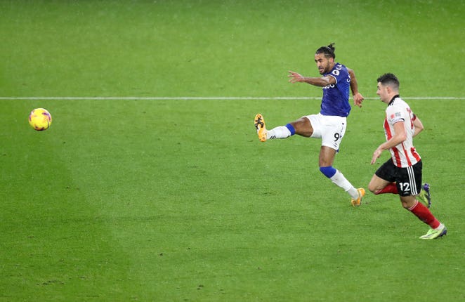Dominic Calvert-Lewin went close for Everton
