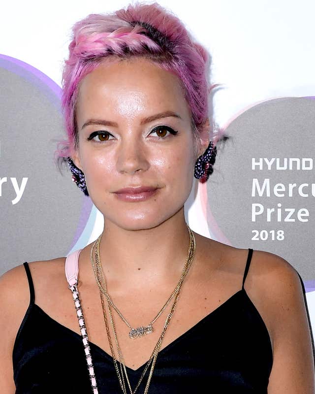 Lily Allen cancels show