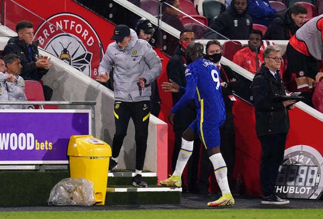 Romelu Lukaku, right, with manager Thomas Tuchel after being substituted during Chelsea's Premier League game against Brentford in October 2021