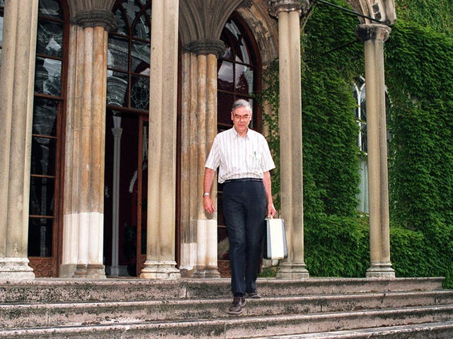 Habgood retires as Archbishop of York