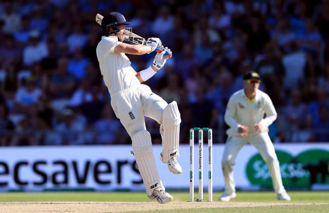 Joe Denly pulls during his half-century at Headingley