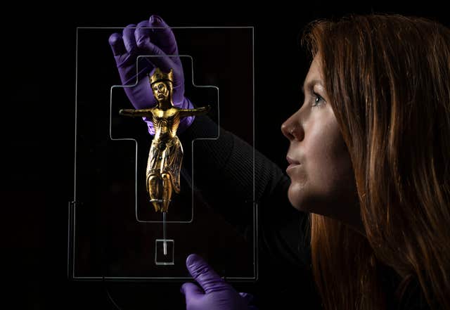 800-year-old figure of Christ returns to York
