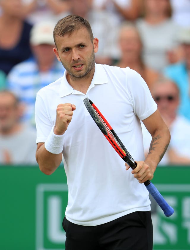 Dan Evans continued his good form on grass by reaching the semi-finals