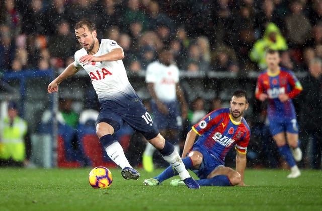 Crystal Palace 0 - 1 Tottenham Hotspur: Juan Foyth nets first professional goal to earn Spurs victory over Crystal Palace