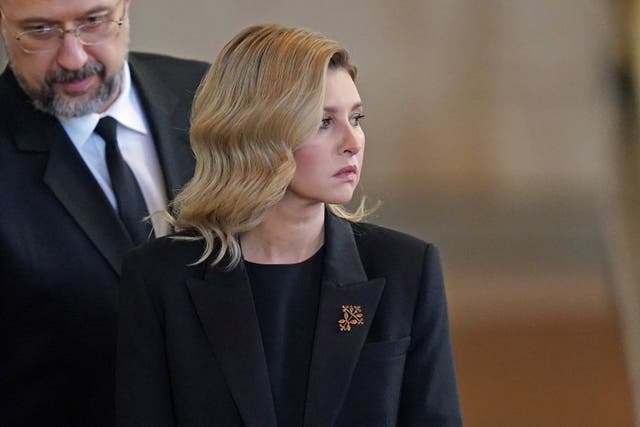 The First Lady of Ukraine, Olena Zelenska viewed the coffin of Queen Elizabeth II, lying in state on the catafalque in Westminster Hall, at the Palace of Westminster, London, ahead of her funeral on Monday (PA)