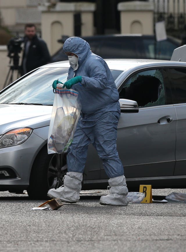 Holland Park shooting