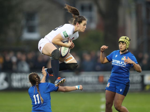 England crushed Italy 60-3 in Bedford to end a successful year in style