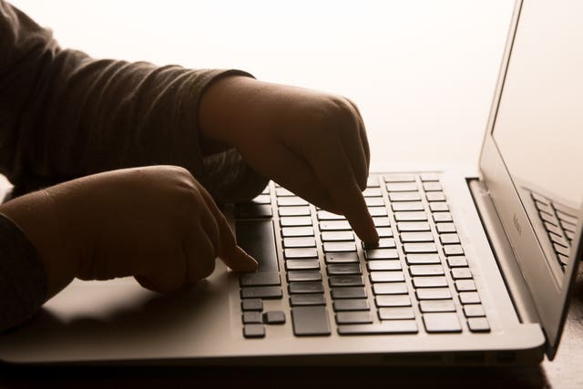 Laptop