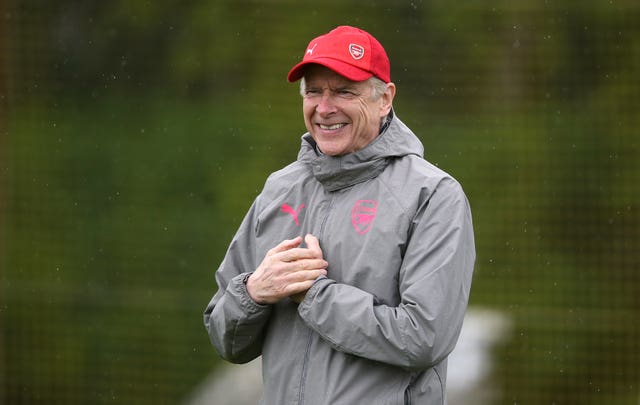 Arsene Wenger revealed he was called by Bayern Munich's Karl-Heinz Rummenigge