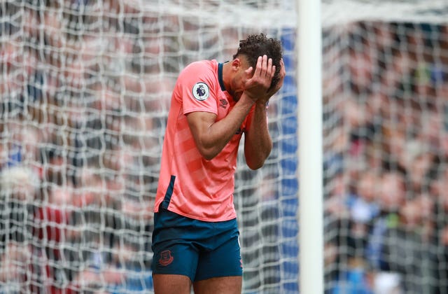 Dominic Calvert-Lewin missed a chance for Everton