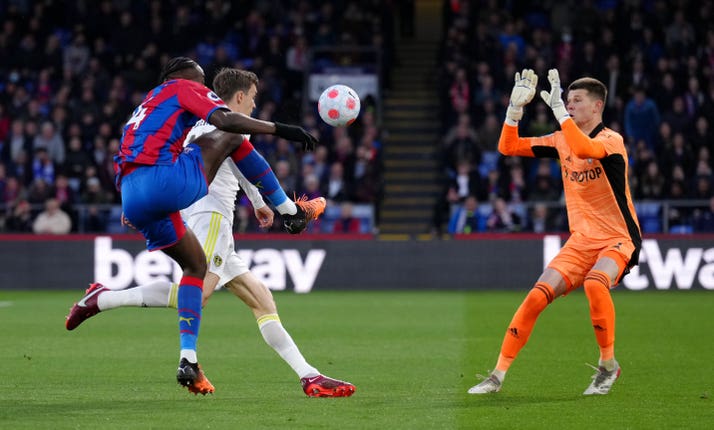 Jean-Philippe Mateta could not find the net