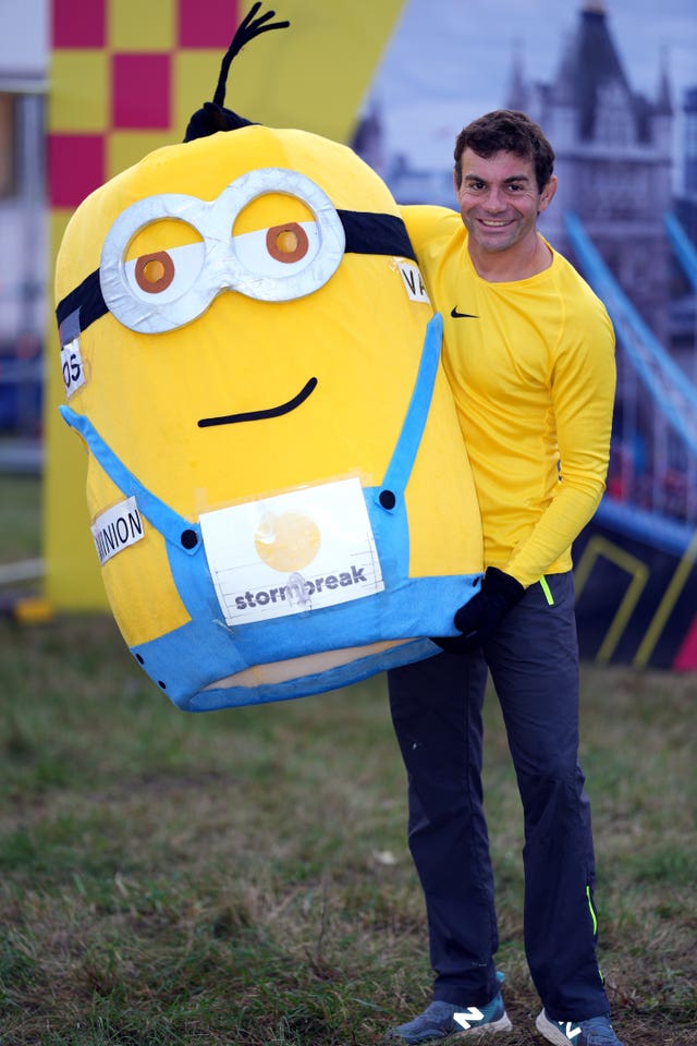 Runner dressed as a minion