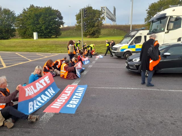 Insulate Britain protests