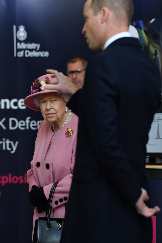 Queen and William
