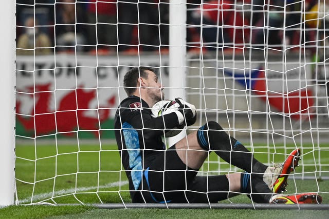 Czech Republic 2 - 2 Wales: Wales bounce back from Danny Ward blunder to pick up a point in Prague