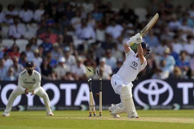The bails fly as Ben Duckett is bowled out by Jasprit Bumrah