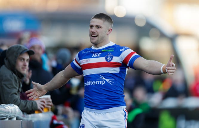 Ryan Hampshire scored two tries to help Wakefield survive relegation