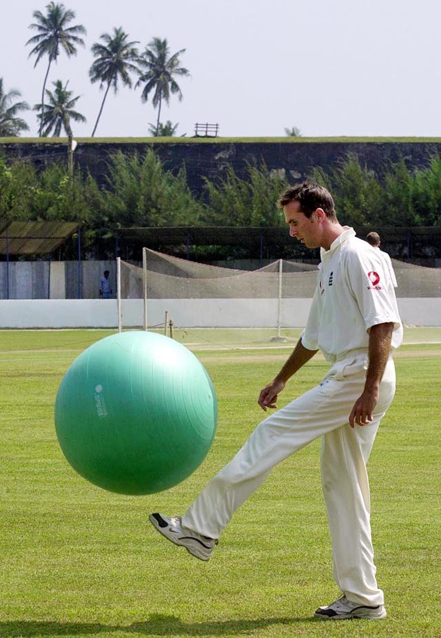 Sri Lanka Vaughan kicks giant ball