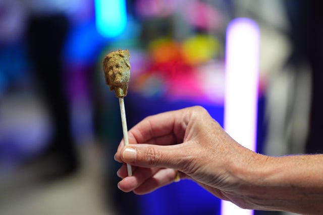 The chocolate lollipop featuring Sophie's face