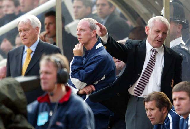 Newcastle v Sunderland Reid