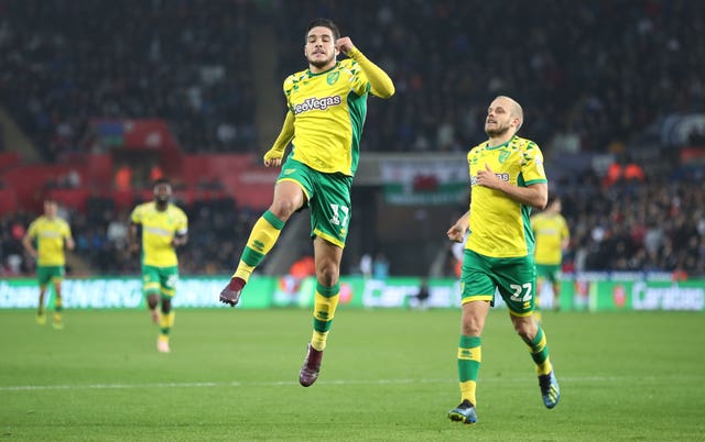 Norwich midfielder Emi Buendia (left) and forward Teemu Pukki (PA)